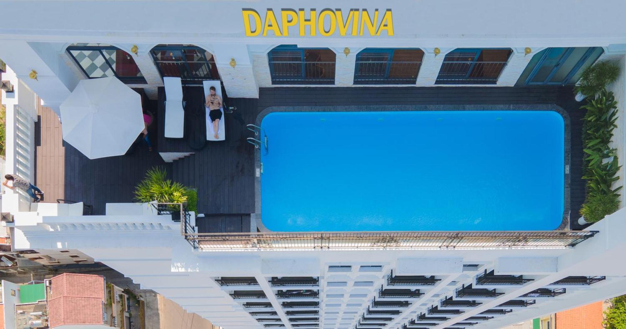 Отель Daphovina